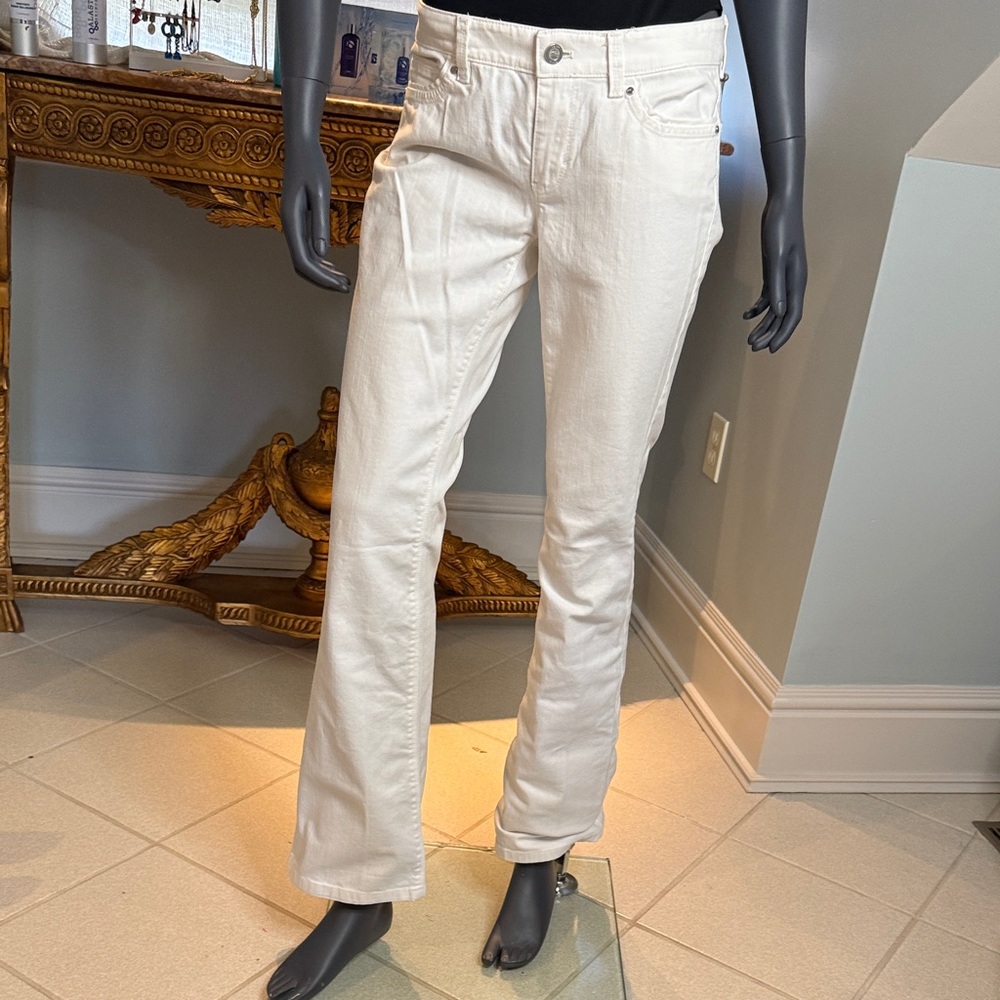 White House Black Market Straight Leg White Jeans - Picture 4 of 6